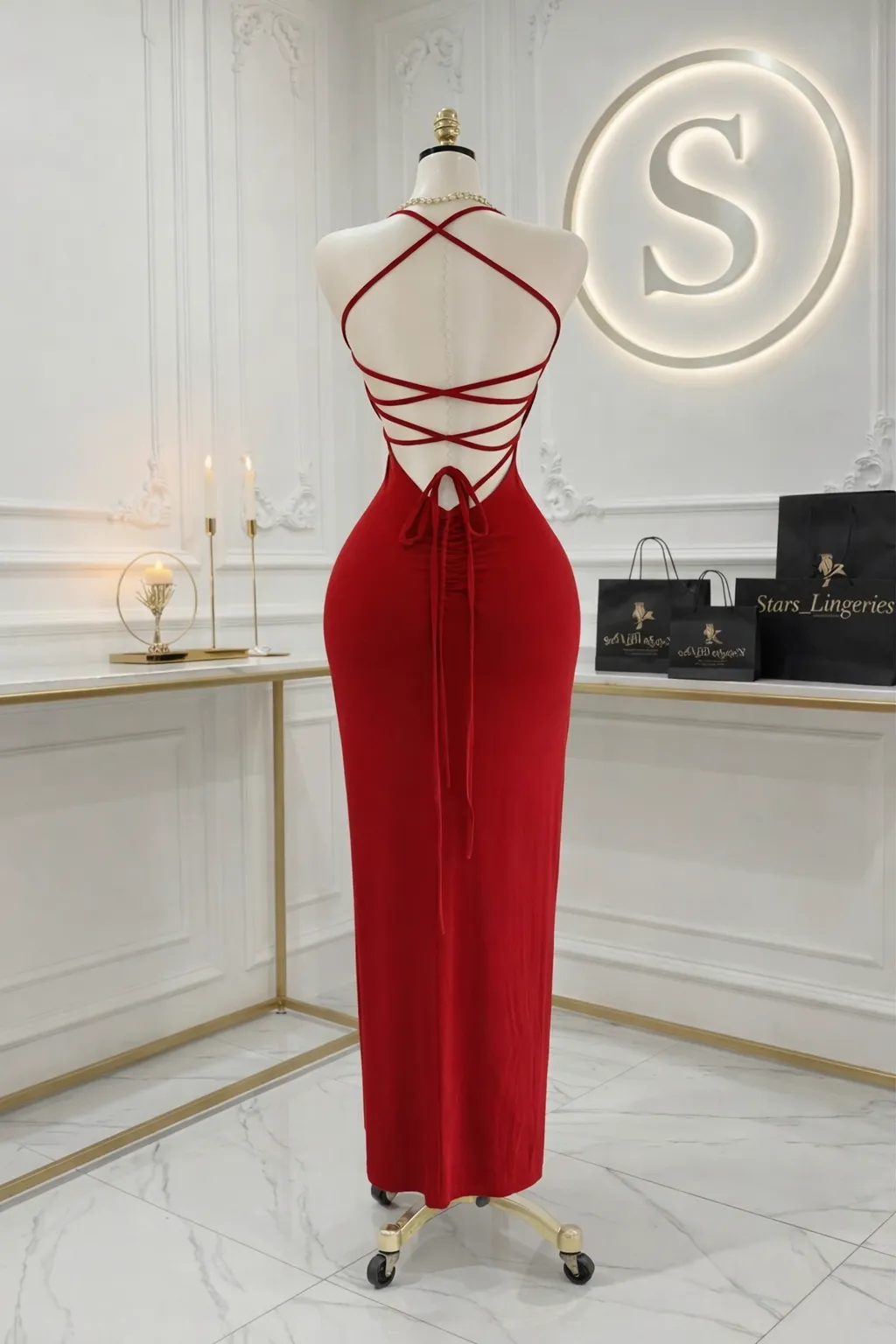 Robe longue à fente et dos lacé croisé